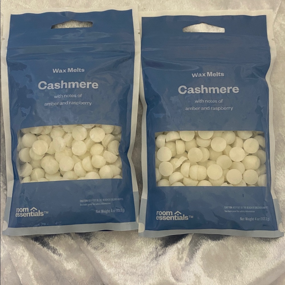 Room Essentials Cashmere Wax Melts in Cream, 2 packs
